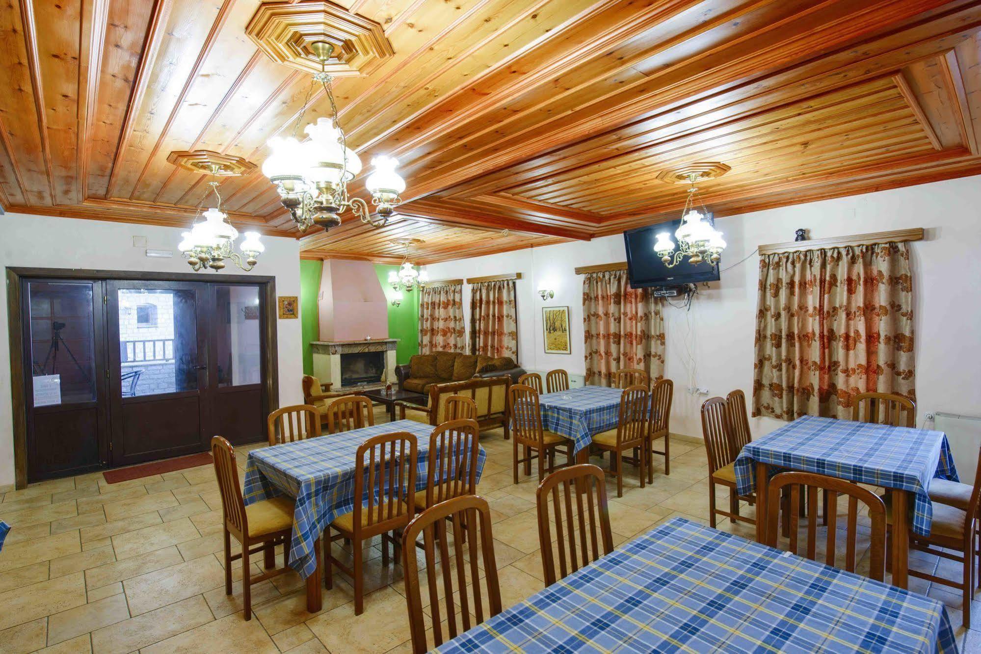 Balkoni Zagoriou Hotel Vradeto Bagian luar foto